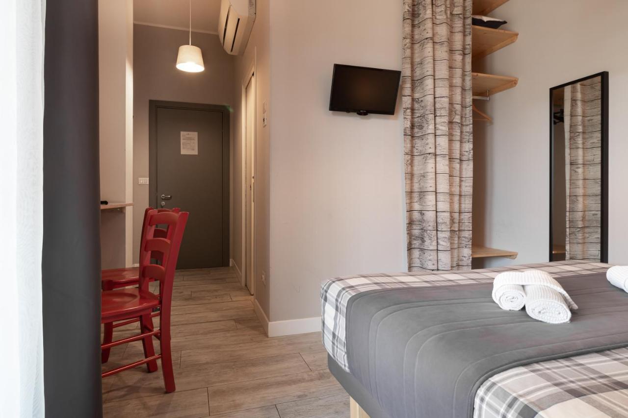 Bed And Breakfast Bric & Brac Grottammare Exteriör bild